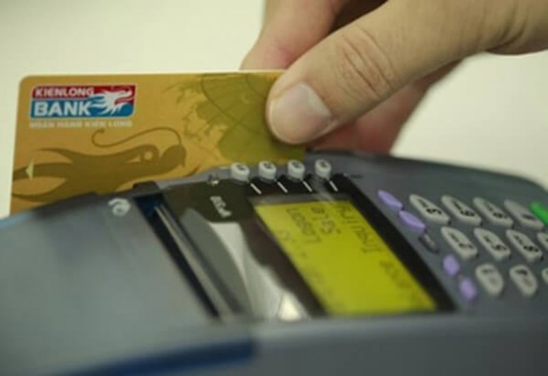Thực hiện đáo hạn và rút tiền thẻ tín dụng Ngân hàng Kiên Long Bank