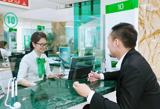 Điều kiện để được vay tín chấp theo lương tại ngân hàng Vietcombank